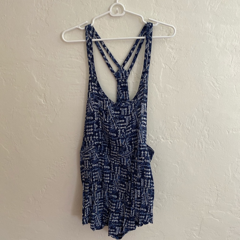 Patterned romper - Picture 1 of 4
